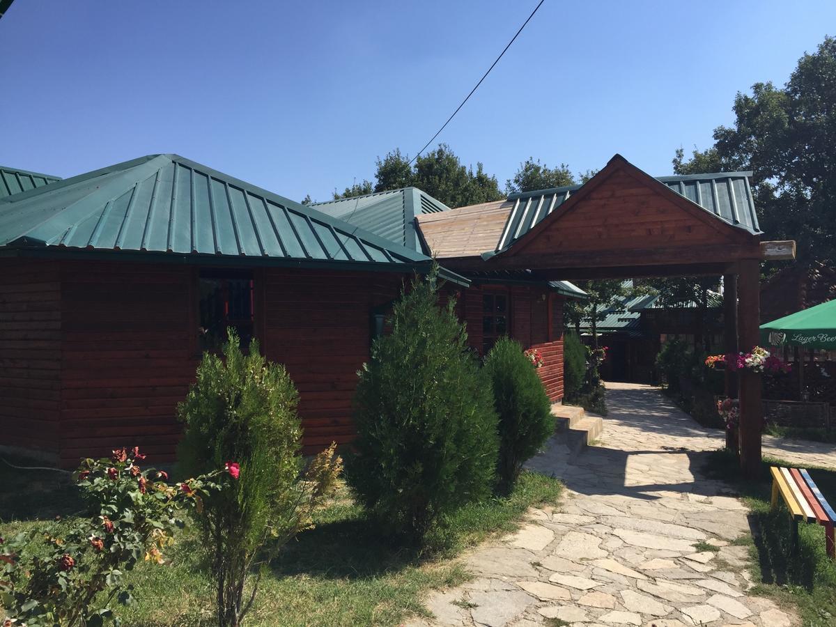 موتيل Radibus Etno Restoran Ranc المظهر الخارجي الصورة