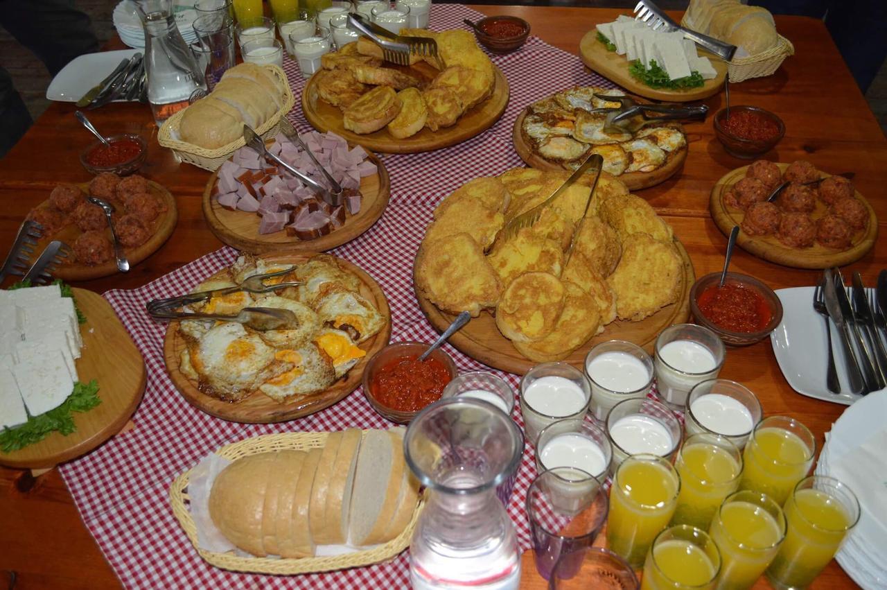 موتيل Radibus Etno Restoran Ranc المظهر الخارجي الصورة